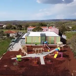 PRIVEDENI KRAJU RADOVI DOGRADNJE I DJELOMIČNE ADAPTACIJE VRTIĆA U BRTONIGLI