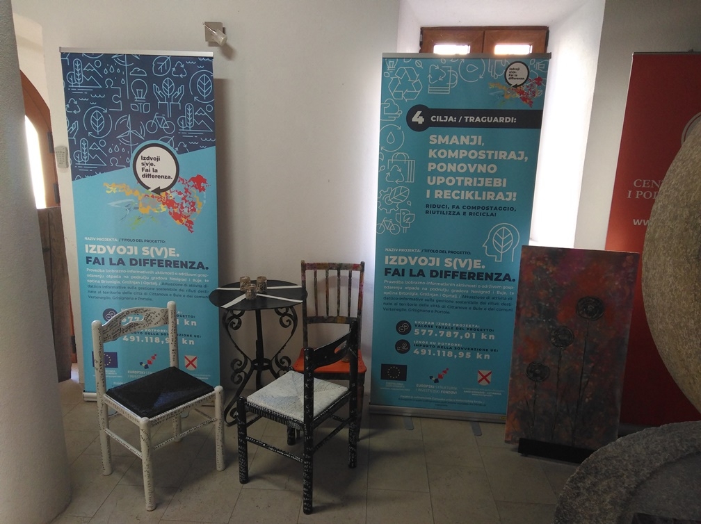 Seconda mostra delle opere realizzate al laboratorio del Centro per l'inclusione di Buie sul riutilizzo dei mobili